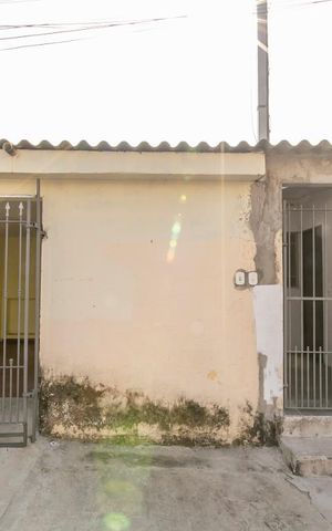 Casa à venda com 40m², 1 quarto e 1 vagaFachada