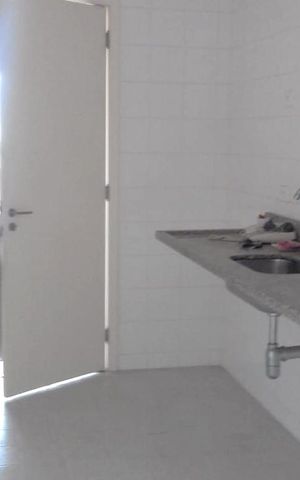 Apartamento à venda com 128m², 3 quartos e 3 vagas Apartamento à venda com 128m², 3 quartos e 3 vagasCozinha