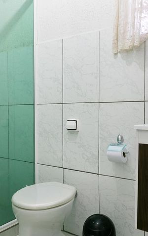Casa à venda com 319m², 3 quartos e 3 vagas Casa à venda com 319m², 3 quartos e 3 vagasBanheiro