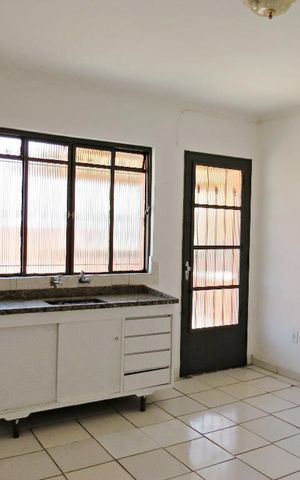 Casa para alugar com 100m², 2 quartos e sem vagaCozinha