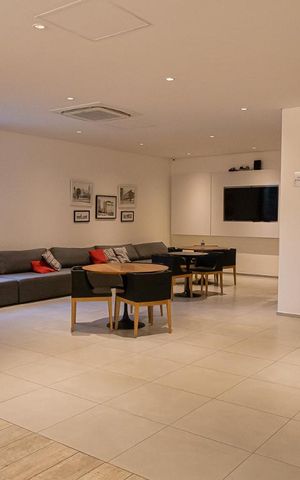Studio à venda com 40m², 1 quarto e sem vagaÁrea comum - Salão de festas