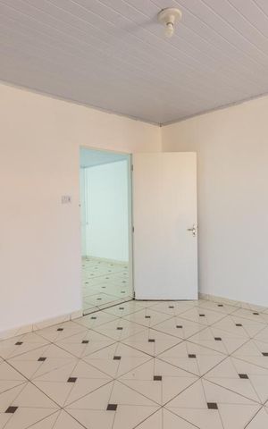 Casa para alugar com 90m², 2 quartos e 1 vaga Casa para alugar com 90m², 2 quartos e 1 vagaQuarto 1