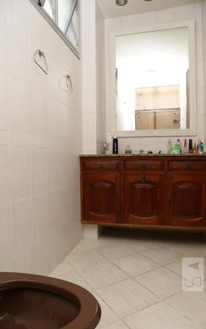 Apartamento à venda com 110m², 3 quartos e 2 vagasBanheiro da Suíte