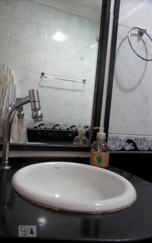 Apartamento à venda com 50m², 2 quartos e 1 vaga Apartamento à venda com 50m², 2 quartos e 1 vagaBanheiro