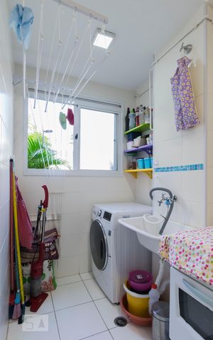Apartamento para alugar com 41m², 2 quartos e sem vagaÁrea de serviço