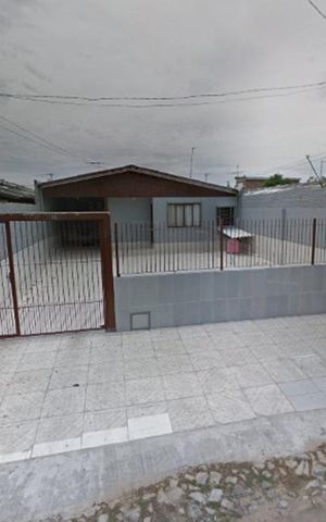 Casa para alugar com 75m², 2 quartos e sem vagaFachada