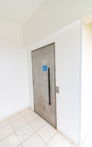 Apartamento para alugar com 45m², 2 quartos e sem vagaElevador de acesso à academia