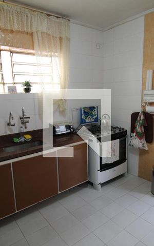 Casa à venda com 220m², 3 quartos e 2 vagasCozinha