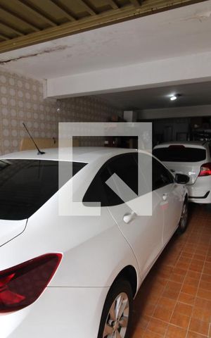 Casa à venda com 220m², 3 quartos e 2 vagasGaragem