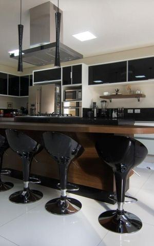 Casa à venda com 417m², 3 quartos e 3 vagas