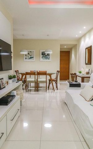 Apartamento à venda com 101m², 4 quartos e 2 vagas Apartamento à venda com 101m², 4 quartos e 2 vagasSala