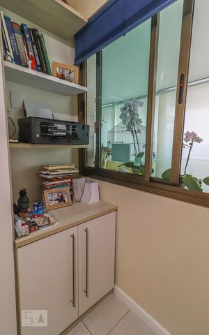 Apartamento à venda com 101m², 4 quartos e 2 vagas Apartamento à venda com 101m², 4 quartos e 2 vagasQuarto 1