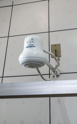 Apartamento para alugar com 60m², 2 quartos e sem vaga Apartamento para alugar com 60m², 2 quartos e sem vagaBanheiro - Chuveiro elétrico