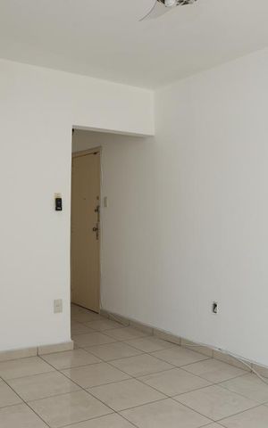 Apartamento à venda com 62m², 2 quartos e 1 vagaSala