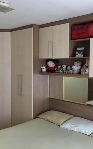 Casa à venda com 150m², 3 quartos e 2 vagas Casa à venda com 150m², 3 quartos e 2 vagasSuite