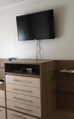 Casa à venda com 150m², 3 quartos e 2 vagas Casa à venda com 150m², 3 quartos e 2 vagasSuite
