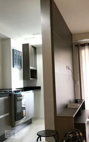 Apartamento para alugar com 80m², 2 quartos e 2 vagas Apartamento para alugar com 80m², 2 quartos e 2 vagasCozinha