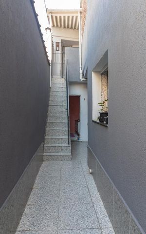 Casa à venda com 118m², 2 quartos e 2 vagas Casa à venda com 118m², 2 quartos e 2 vagasÁrea Externa