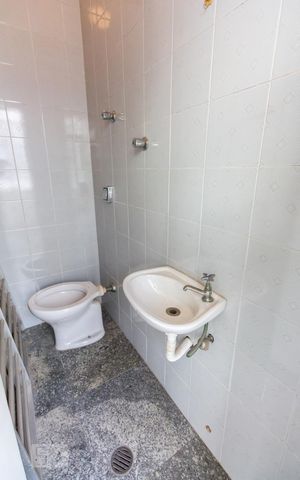 Apartamento para alugar com 160m², 3 quartos e 1 vagaÁrea de Serviço Banheiro