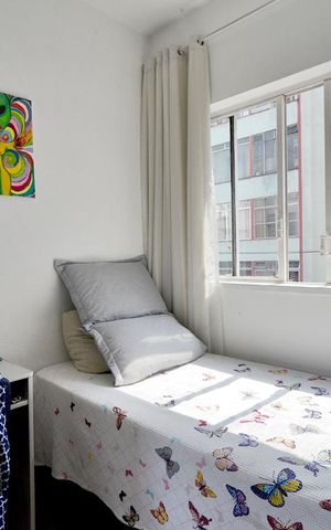 Apartamento à venda com 42m², 1 quarto e sem vagaSala/Quarto