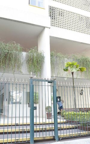 Apartamento para alugar com 72m², 2 quartos e 1 vagafachada