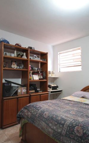 Casa à venda com 200m², 4 quartos e 3 vagasQuarto 1
