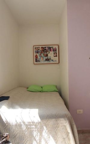 Casa à venda com 200m², 4 quartos e 3 vagasQuarto 2