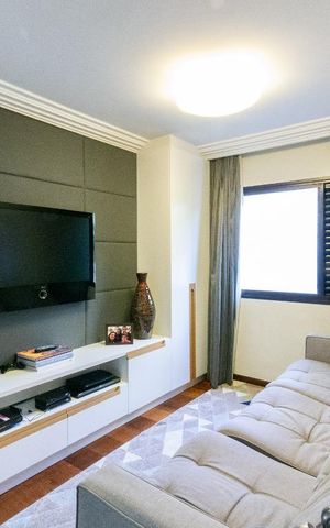 Apartamento à venda com 143m², 3 quartos e 3 vagasSala 2