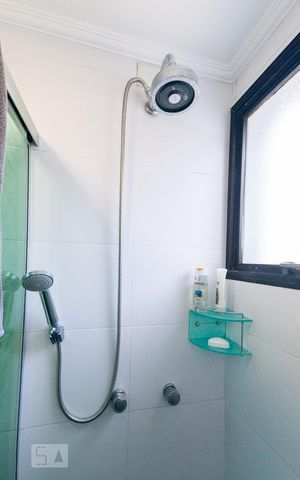 Apartamento à venda com 143m², 3 quartos e 3 vagasBanheiro do Quarto 2