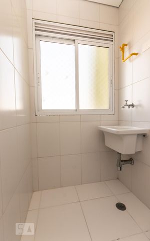 Apartamento à venda com 56m², 2 quartos e 1 vaga Apartamento à venda com 56m², 2 quartos e 1 vagaÁrea de serviço