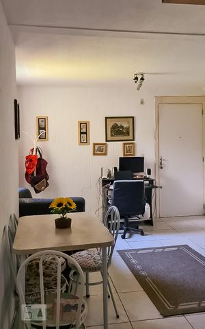 Apartamento à venda com 43m², 2 quartos e 1 vagaSala/Cozinha