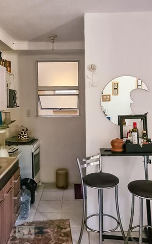 Apartamento à venda com 43m², 2 quartos e 1 vagaSala/Cozinha