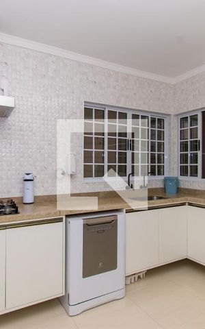 Casa à venda com 160m², 2 quartos e 2 vagasCozinha