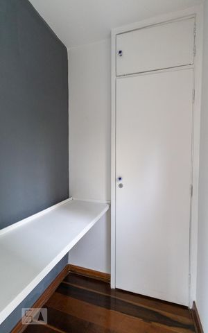 Apartamento à venda com 136m², 3 quartos e 1 vaga Apartamento à venda com 136m², 3 quartos e 1 vagaSala - escritório