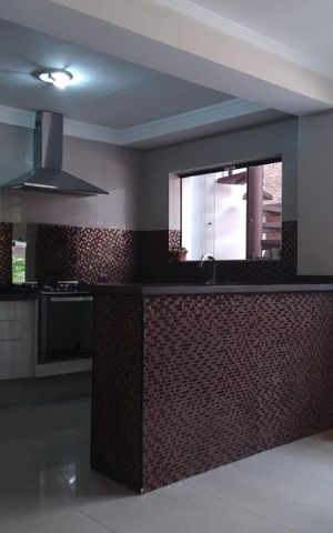 Casa à venda com 480m², 5 quartos e 2 vagas Casa à venda com 480m², 5 quartos e 2 vagasCozinha