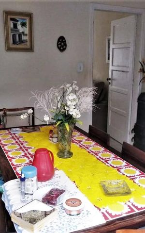Casa à venda com 200m², 3 quartos e sem vaga Casa à venda com 200m², 3 quartos e sem vagaCopa