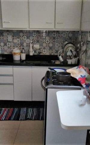 Casa à venda com 200m², 3 quartos e sem vaga Casa à venda com 200m², 3 quartos e sem vagaCozinha