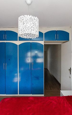 Casa à venda com 230m², 3 quartos e 4 vagas Casa à venda com 230m², 3 quartos e 4 vagasSuite