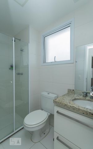 Apartamento para alugar com 70m², 2 quartos e 1 vaga Apartamento para alugar com 70m², 2 quartos e 1 vagaBanheiro Social