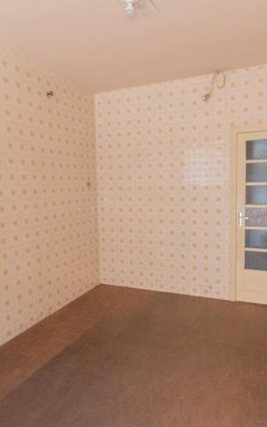 Casa à venda com 500m², 4 quartos e 12 vagas Casa à venda com 500m², 4 quartos e 12 vagasCozinha