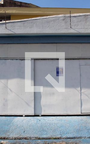 Casa para alugar com 250m², 3 quartos e 3 vagasFachada