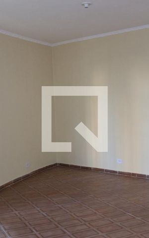 Casa para alugar com 250m², 3 quartos e 3 vagasSala