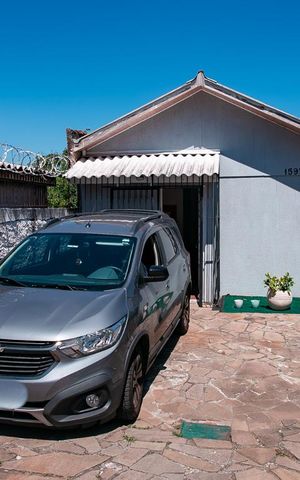 Casa à venda com 111m², 4 quartos e 1 vagaFachada