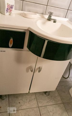 Casa à venda com 111m², 4 quartos e 1 vagaDetalhe