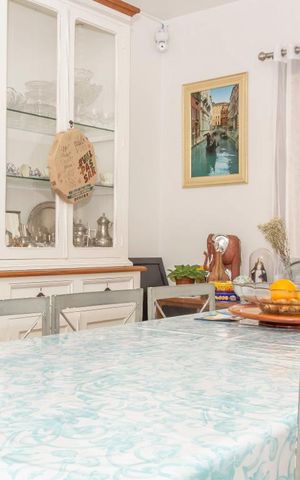Apartamento à venda com 190m², 4 quartos e 4 vagasCopa