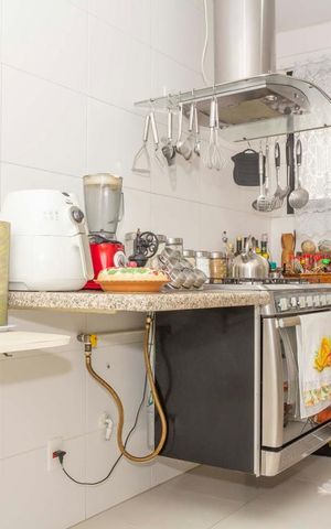 Apartamento à venda com 190m², 4 quartos e 4 vagasCozinha