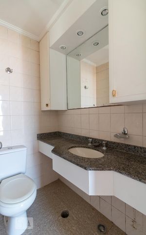 Apartamento para alugar com 89m², 3 quartos e 2 vagasBanheiro quarto 3 suíte