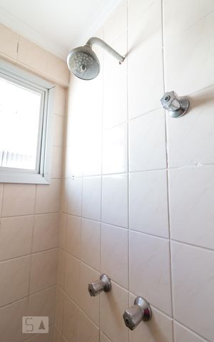 Apartamento para alugar com 89m², 3 quartos e 2 vagasBanheiro quarto 3 suíte - chuveiro