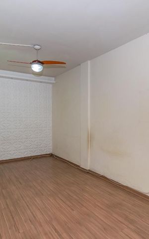 Apartamento à venda com 75m², 2 quartos e sem vaga Apartamento à venda com 75m², 2 quartos e sem vagaSala