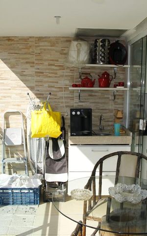 Apartamento para alugar com 182m², 3 quartos e 2 vagasVaranda